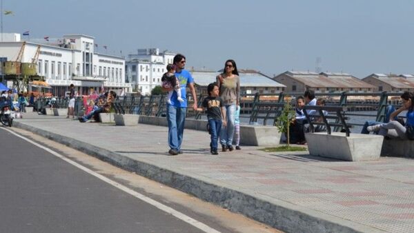 Sigue el veranillo: Se espera un viernes caluroso con hasta 33°C