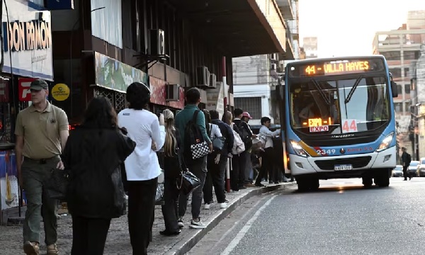 Ucetrama se suma al paro de transporte convocado por Cetrapam, pese a rechazo del Gobierno - OviedoPress