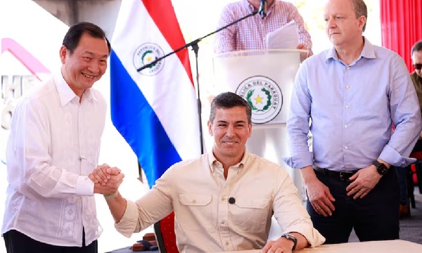 Peña firmó ley que autoriza préstamo para el programa Che Róga Porã - OviedoPress