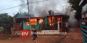 DAÑOS MATERIALES TRAS INCENDIO DE VIVIENDA EN CAMBYRETÁ 