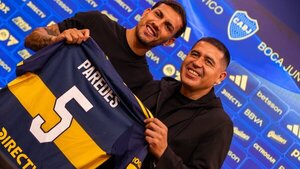 Paredes, el último campeón del Mundial 2022 que emprende el retorno a Argentina