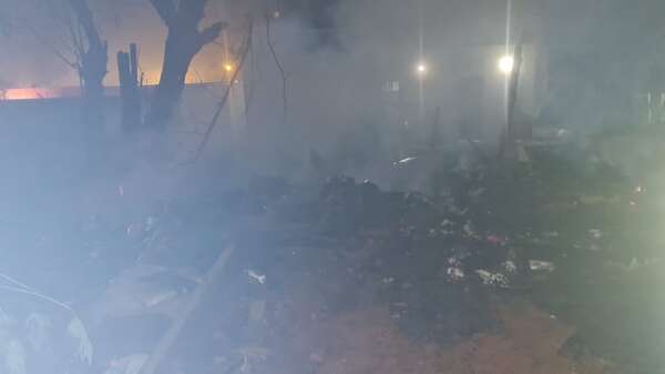 Hombre muere calcinado tras incendio de vivienda - ABC en el Este - ABC Color