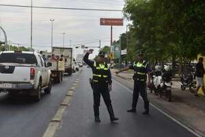 Unos 150 agentes de la PMT infractores: ¿a ellos quién los multaba? - Nacionales - ABC Color