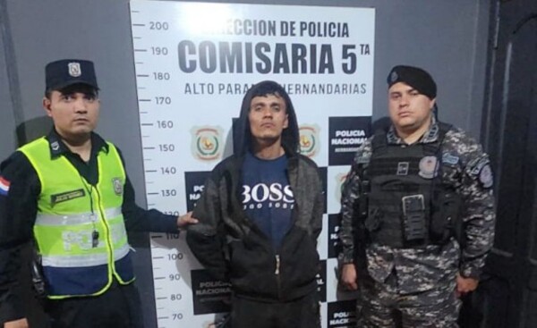 Sujeto fue capturado tras asaltar a una joven y robarle el celular