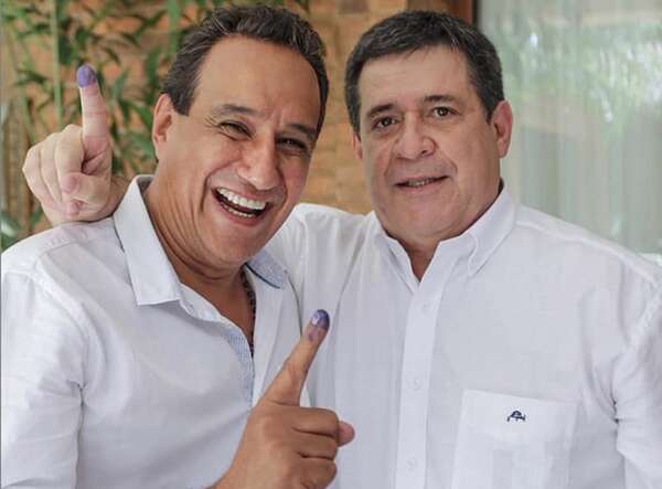 Tras libertad ambulatoria de Hugo Javier, plantean elevar pena por corrupción - Política - ABC Color