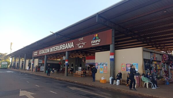 Parada de buses del km 9 no quedará aislada durante la construcción del viaducto, señalan - La Clave
