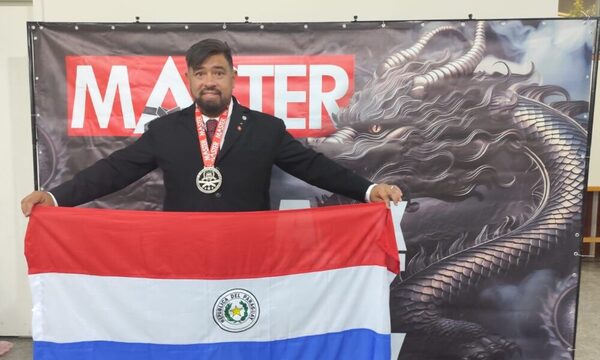 ¡Orgullo nacional! Sifu César Centurión dejó en alto al Paraguay en rapailandia