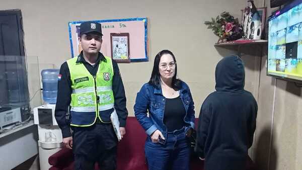 Adolescente que escapó en Saltos de Guairá es localizada en Terminal de Hernandarias