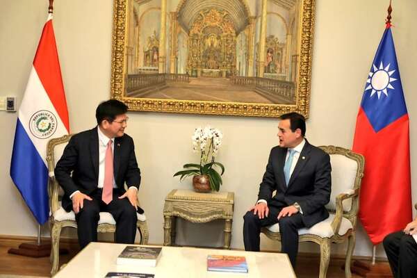 Canciller de Taiwán: Visita que inicia una “nueva etapa” en la relación - Política - ABC Color