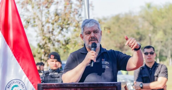 Denuncian un esquema paralelo de recaudación en Interpol con los certificados para extranjeros