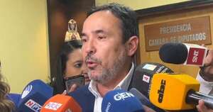 Diario HOY | Aún no hay acuerdo y paro de buses sigue en pie: gobierno promete pagar subsidio
