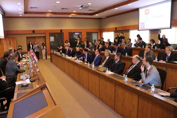 Taiwán sube apuesta: Mira al Paraguay como un destino estratégico de inversiones tecnológicas