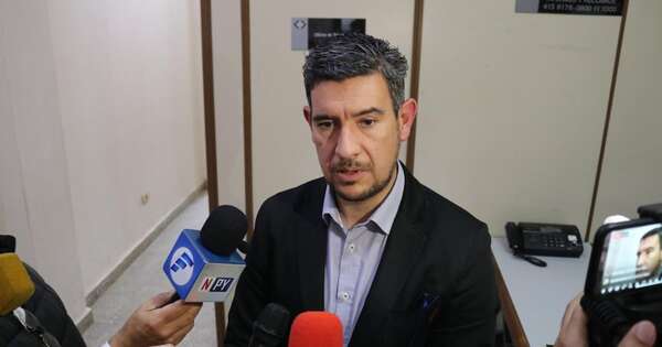 La Nación / Feminicidio María Fernanda: confirman al fiscal Fermín Segovia