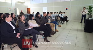 IMPULSAN ALIMENTACIÓN ESCOLAR DE CALIDAD EN ITAPÚA CON JORNADA DE CAPACITACIÓN