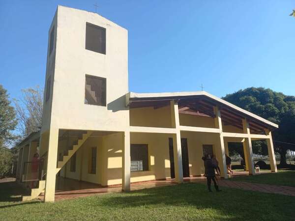 Quyquyhó: indignación y tristeza por el hurto de dos campanas de bronce en Capilla San Blas - Nacionales - ABC Color