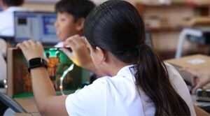 Invitan a jóvenes de bachillerato a presentar proyectos científicos para el Premio Curie 2025