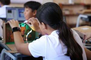Invitan a jóvenes de bachillerato a presentar proyectos científicos para el Premio Curie 2025 - La Clave