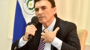 Interventor propone que empresas deudoras paguen contratando a funcionarios municipales