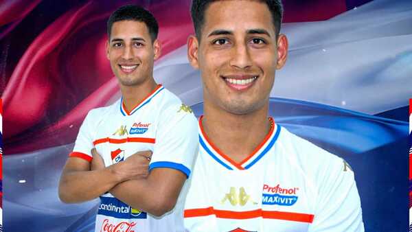 Nacional presenta a su nuevo delantero