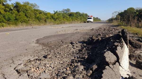 Vieja ruta cuarta ya presenta alarmante deterioro a solo tres años de su inauguración - Nacionales - ABC Color