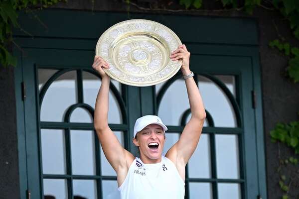 Iga Swiatek es campeona de Wimbledon por primera vez - Tenis - ABC Color