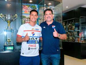 Nacional hace oficial la incorporación del delantero Hugo Adrián Benítez - Nacional - ABC Color