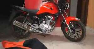 La Nación / En asalto robaron una motocicleta, pero la policía logró recuperarla gracias al GPS