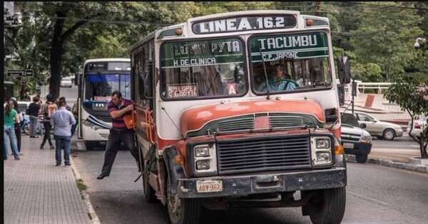 La Nación / Viceministerio de Trabajo confía en destrabar el paro de transportistas
