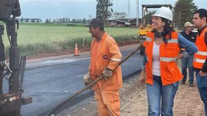 Ministra de Obras destaca avances en ruta Graneros del Sur