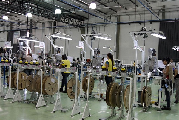 Envíos del sector maquila superan los USD 575 millones en primer semestre del 2025
