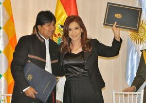 “Cuando no pueden con balas, lo hacen con leyes”, dice Evo Morales sobre Cristina Fernández - Mundo - ABC Color
