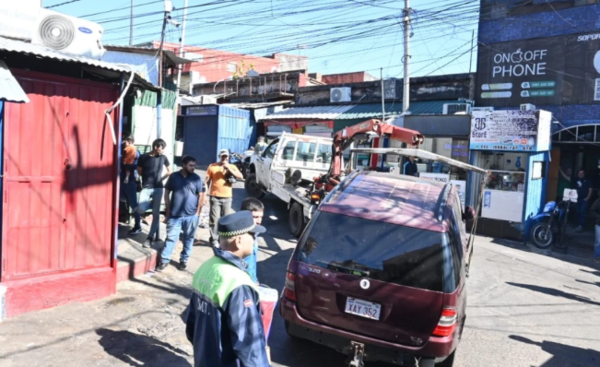Refuerzan controles en el Mercado 4 para ordenar el tránsito