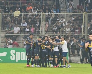 Trinidense remonta y vence a Olimpia en un partidazo en Encarnación