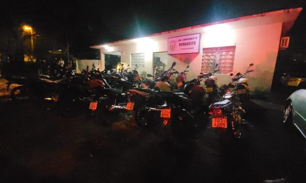 En redada incautan 35 motos que creaban disturbios en barrio de CDE