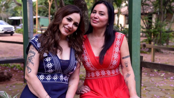 Clara y Monserrat Franco: El regreso del dúo que honra la memoria y las raíces