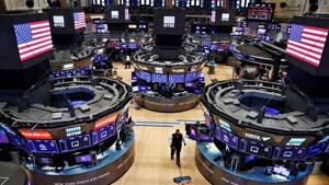 Mercado cierra a la baja debido a los aranceles de EE.UU