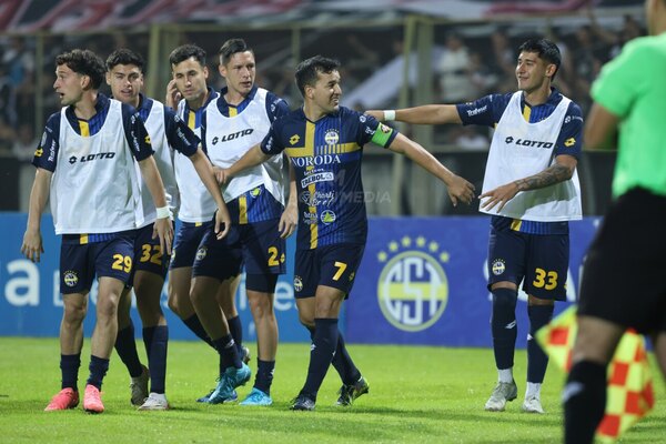 Versus / Camacho se atornilla al segundo puesto de la tabla histórica de goleadores