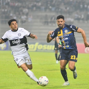 Trinidense golpeó a Olimpia en Encarnación - trece