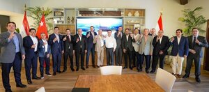 Honor Colorado suma figuras clave de San Lorenzo a su estructura política - El Trueno