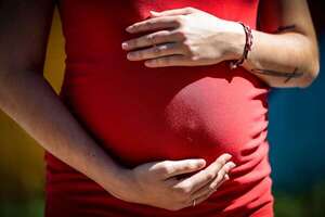 AUDIO: Muere “niña madre”: padre pide legalizar aborto en casos de abuso para salvar vidas  - Ancho Perfil - ABC Color