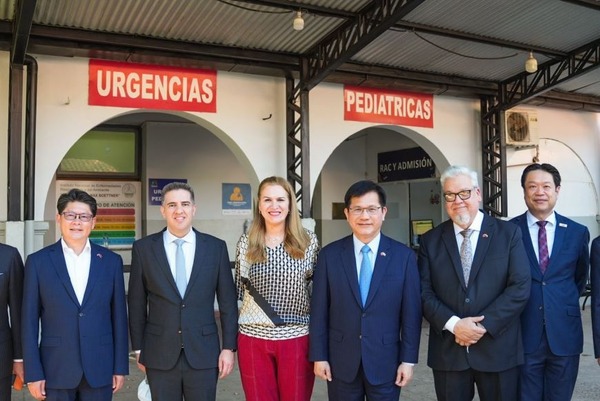 Canciller de Taiwán visitó INERAM y destacó impacto del sistema informático de salud - ADN Digital
