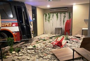 VIDEO: Así ocurrió el accidente del colectivo •