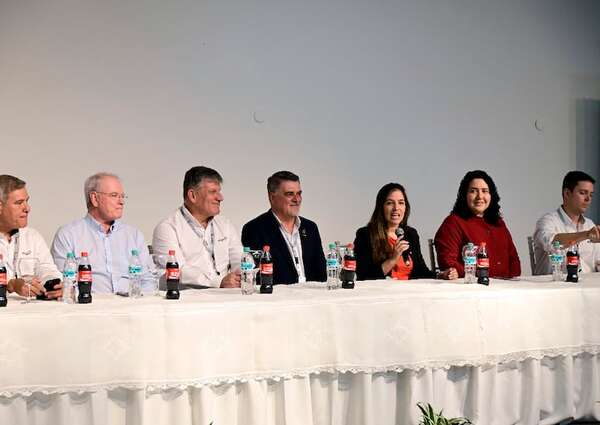 Coca-Cola es presentador oficial de la renovada Expo Paraguay - Empresariales - ABC Color