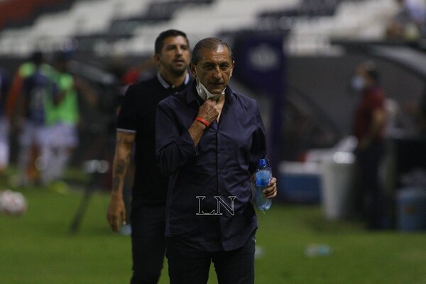 Versus / Olimpia se encomienda a un "Ángel"