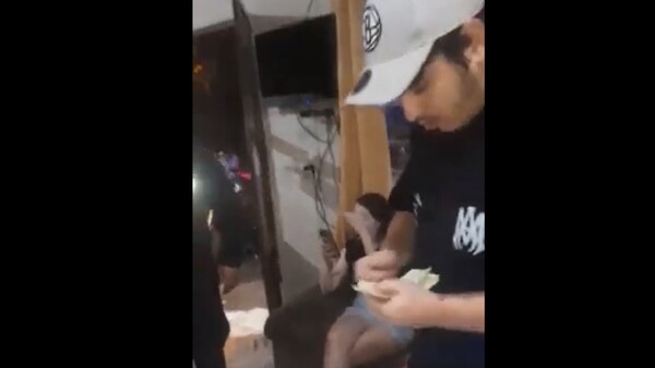 Lince encontró billetera con G. 2 millones y la devolvió