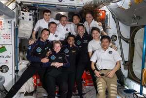 Axiom 4 aterriza en el Pacífico tras el histórico regreso de India, Hungría y Polonia al espacio - Ciencia - ABC Color