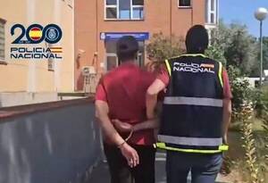 ¡Ho'a en España banda de paraguayos! ¡Robaban casas y chuleaban a los polis hablando en guaraní!