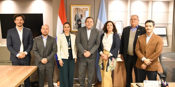 La línea aérea Flybondi evalúa regresar a Paraguay con la mirada puesta en Encarnación • PARAGUAY TV