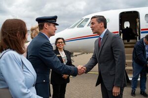 Santiago Peña inicia histórica visita oficial al Reino Unido - El Trueno