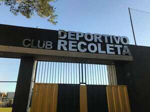 Parlamento autoriza al Club Recoleta a vender terreno fiscal - Política - ABC Color